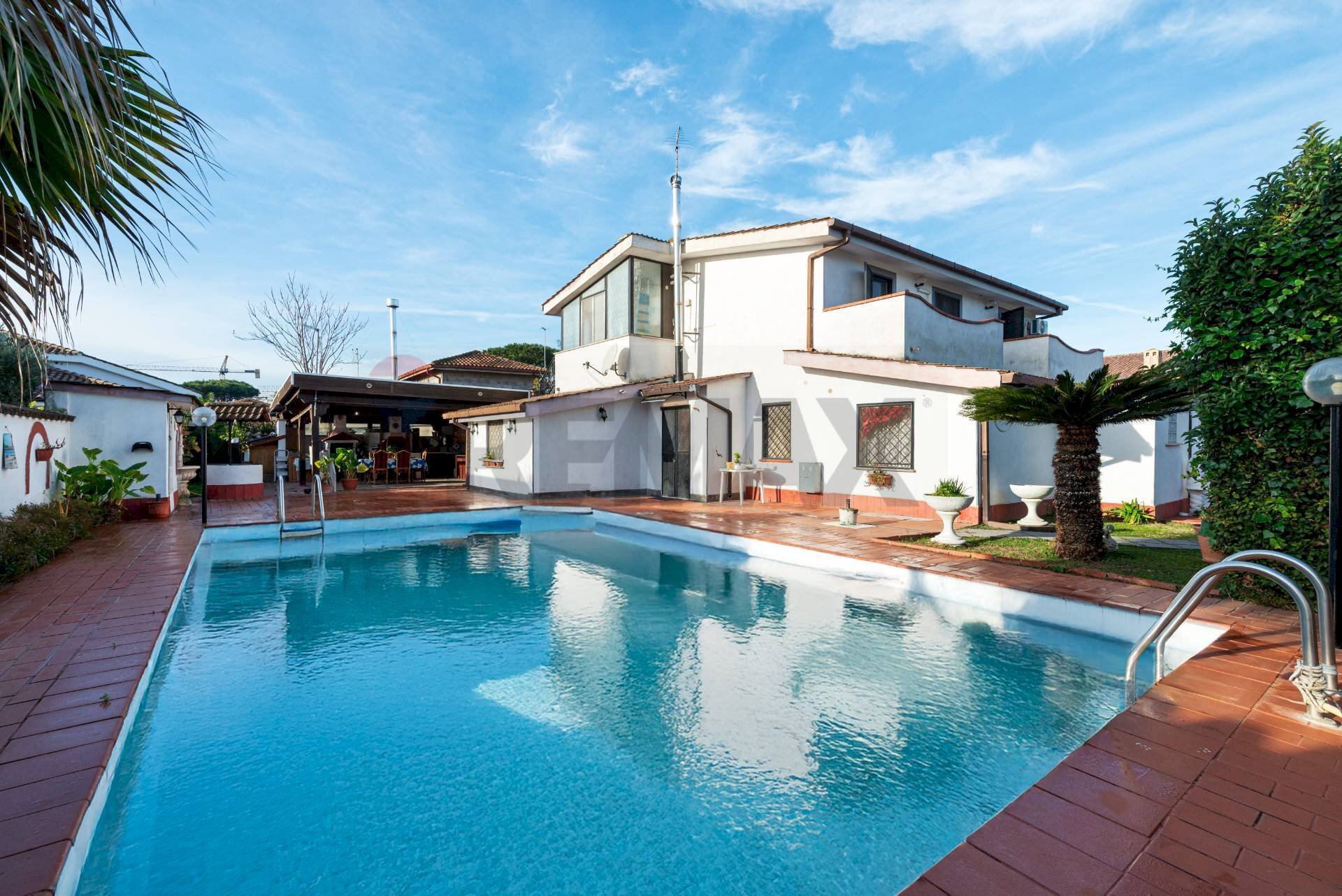 Piscina - Villa via giulio bas
 
30, Roma - foto 3