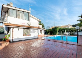 Piscina - Villa via giulio bas
 
30, Roma - foto 35