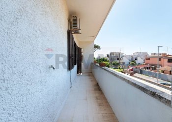 Balcone - Villa Via Lago d'Iseo
 
2, Pomezia - foto 30