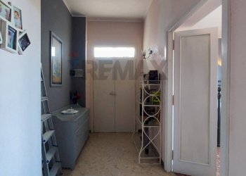 Hall / corridoio - Villa Via Lago d'Iseo
 
2, Pomezia - foto 33