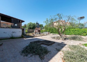 Terrazza - Villa Via Lago d'Iseo
 
2, Pomezia - foto 40
