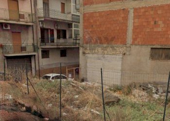 Edificio all\'aperto - Terreno edificabile Via Trasimeno
4, Paterno - foto 3