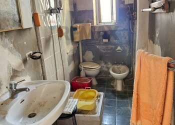 Bagno - Bilocale Via Sesto Properzio Pal. U, Messina - foto 9