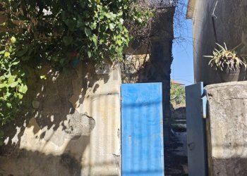 Edificio all\'aperto - Casa indipendente Via Balsamo Civita
 
39, Zafferana Etnea - foto 14