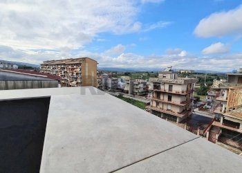 Terrazza - Trilocale via degli operai
 
85, Lentini - foto 36