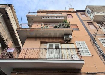 Edificio all\'aperto - Trilocale via degli operai
 
85, Lentini - foto 39