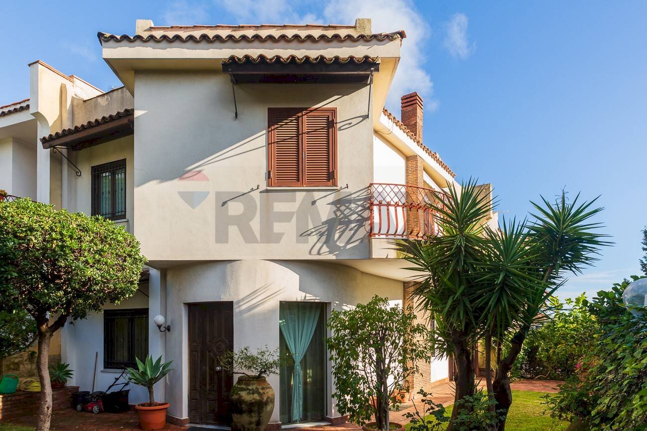 Casa all\'aperto - Villa VIA BARRIERA DEL BOSCO
 
5, Sant'Agata Li Battiati - photo 1