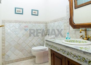 Bagno - Villa VIA BARRIERA DEL BOSCO
 
5, Sant'Agata Li Battiati - foto 12