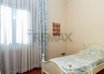 Camera / camera da letto - Villa VIA BARRIERA DEL BOSCO
 
5, Sant'Agata Li Battiati - foto 22