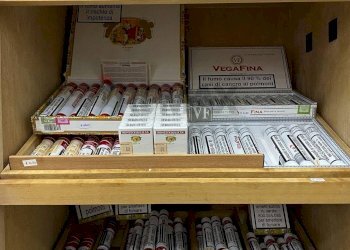 Dettagli - Commercial Activity viale ruggero di lauria, Catania - photo 5