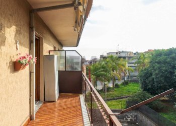 Balcone - Quadrilocale Via IV Novembre
 
126, Aci Catena - foto 18