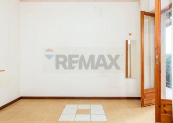 Stanza vuota - Quadrilocale Via IV Novembre
 
126, Aci Catena - foto 28