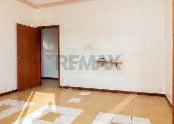 Stanza vuota - Quadrilocale Via IV Novembre
 
126, Aci Catena - foto 30