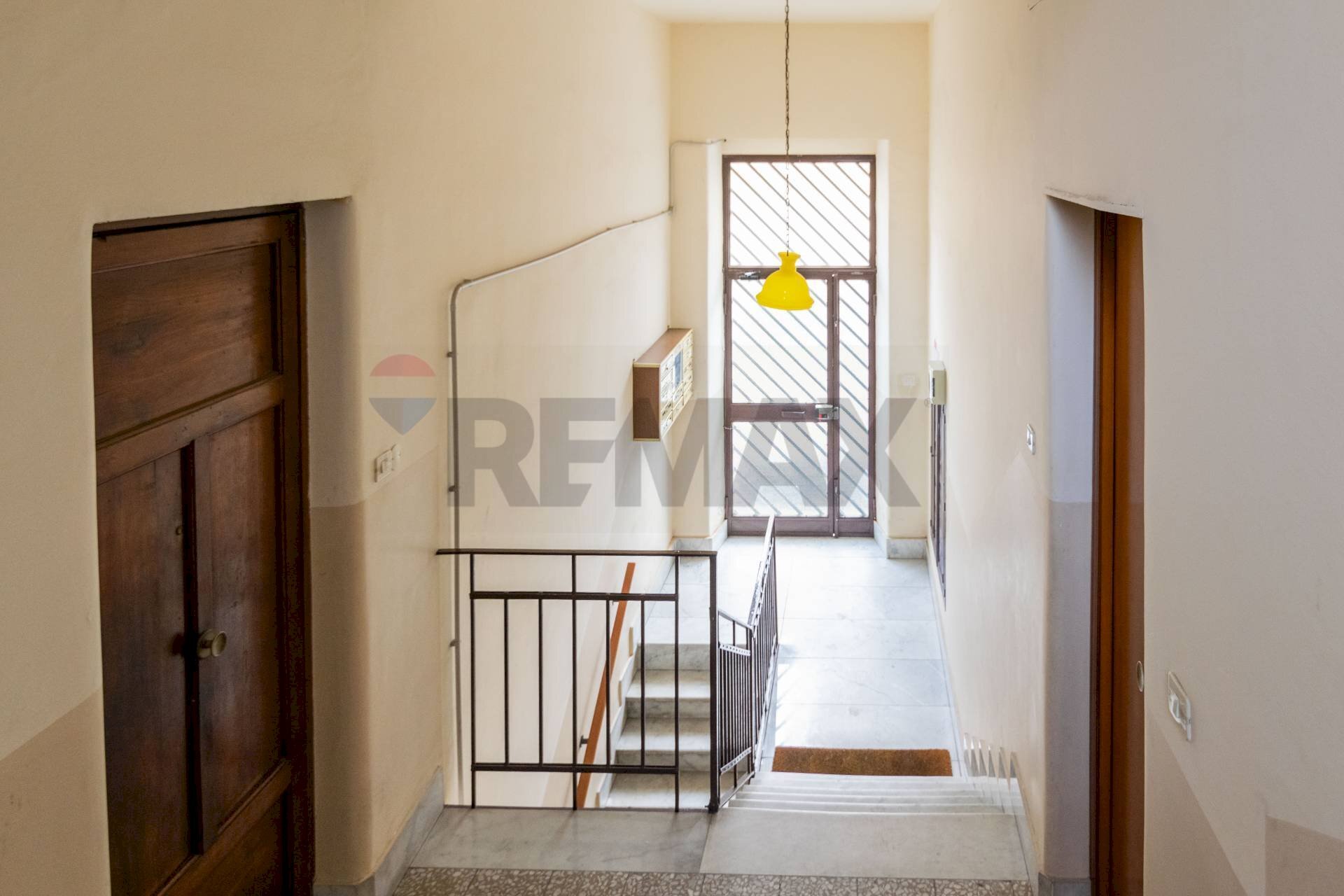 Scale - Appartamento Via Palli Lucchese
56, Catania - foto 3