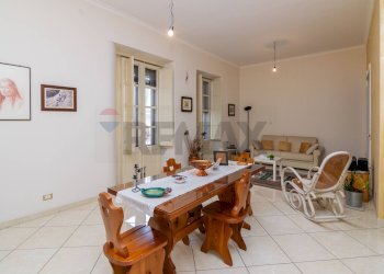 Sala da pranzo - Appartamento Via Palli Lucchese
 
56, Catania - foto 10