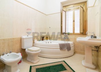 Bagno - Appartamento Via Palli Lucchese
 
56, Catania - foto 20