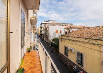 Balcone - Appartamento Via Palli Lucchese
 
56, Catania - foto 30