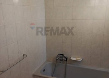 Bagno - Casa indipendente Via Po
 
4, Vizzini - foto 10