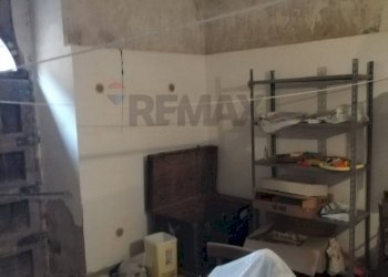 Dispensa di stoccaggio - Casa indipendente Via Po
 
4, Vizzini - foto 30