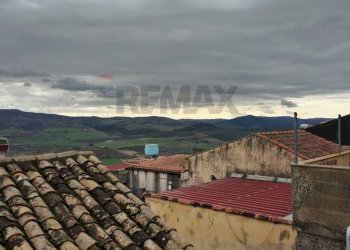 Edificio all\'aperto - Casa indipendente Via Po
 
4, Vizzini - foto 31