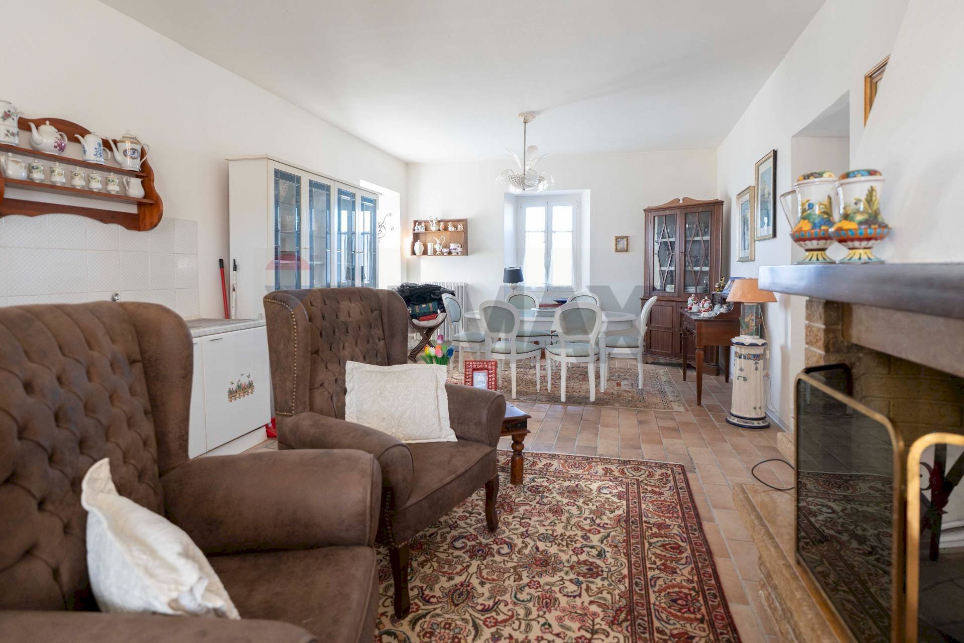 Sala da pranzo - Semi-detached house Via Eremiti
 
6, Cupramontana - photo 2