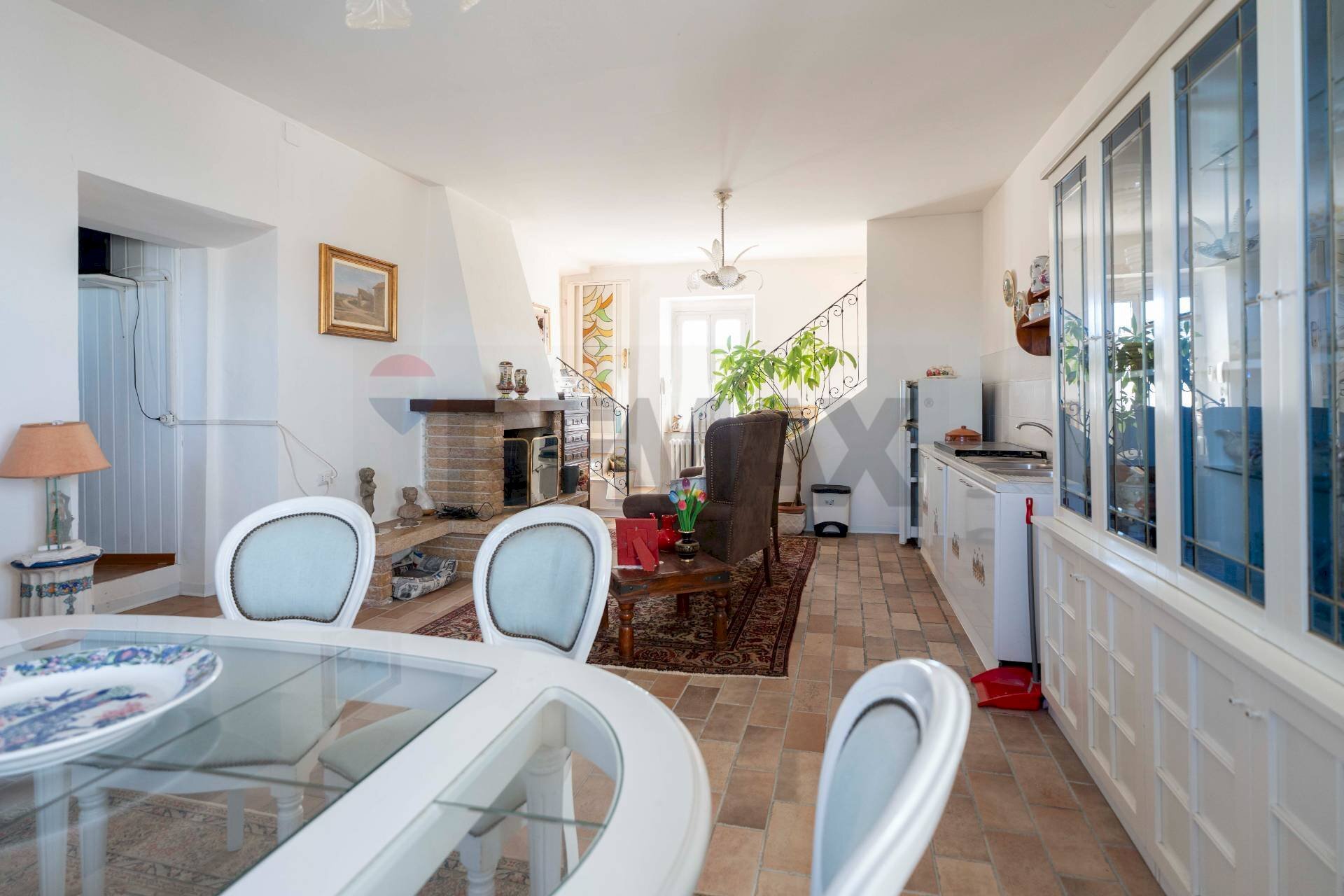 Sala da pranzo - Semi-detached house Via Eremiti
 
6, Cupramontana - photo 3