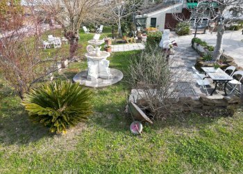 Giardino - Casa semi indipendente Via Eremiti
 
6, Cupramontana - foto 34