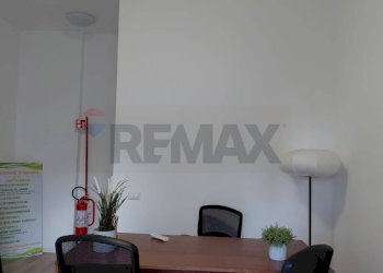 Ufficio - Negozio via Pescosolido
 
178, Roma - foto 7