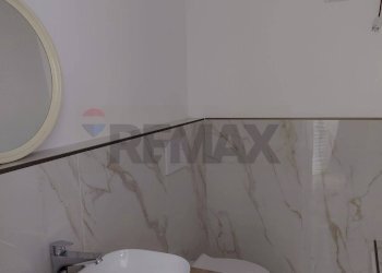 Bagno - Negozio via Pescosolido
 
178, Roma - foto 19