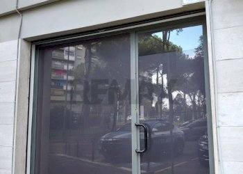 Edificio all\'aperto - Negozio via Pescosolido
 
178, Roma - foto 29