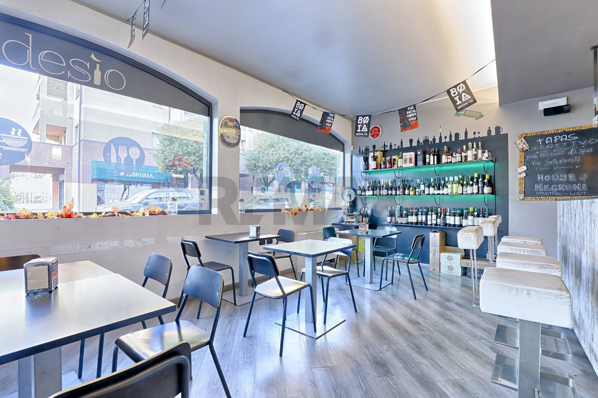 Sala da pranzo - Bar Tavola Calda - Fredda VIA LOMBARDIA
 
6, Desio - foto 3