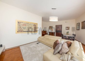 Sala da pranzo - Quadrilocale Via Della Sibilla
 
29, Catania - foto 1