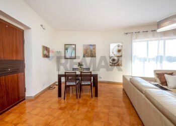 Sala da pranzo - Quadrilocale Via Della Sibilla
 
29, Catania - foto 4