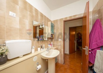 Bagno - Quadrilocale Via Della Sibilla
 
29, Catania - foto 12