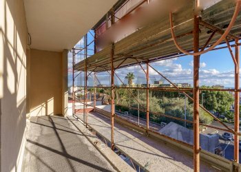 Balcone - Quadrilocale Via Claudio Claudiano
 
2, Catania - foto 17