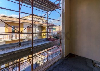 Balcone - Quadrilocale Via Claudio Claudiano
 
2, Catania - foto 69