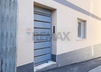 Edificio all\'aperto - Quadrilocale Via Claudio Claudiano
 
2, Catania - foto 5