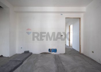 Stanza vuota - Quadrilocale Via Claudio Claudiano
 
2, Catania - foto 16