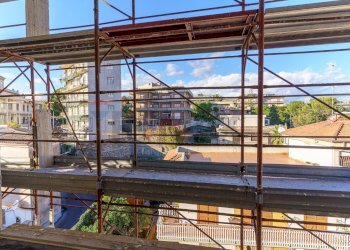 Edificio all\'aperto - Quadrilocale Via Claudio Claudiano
 
2, Catania - foto 31