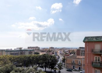Edificio all\'aperto - Quadrilocale Via Claudio Claudiano
 
2, Catania - foto 44