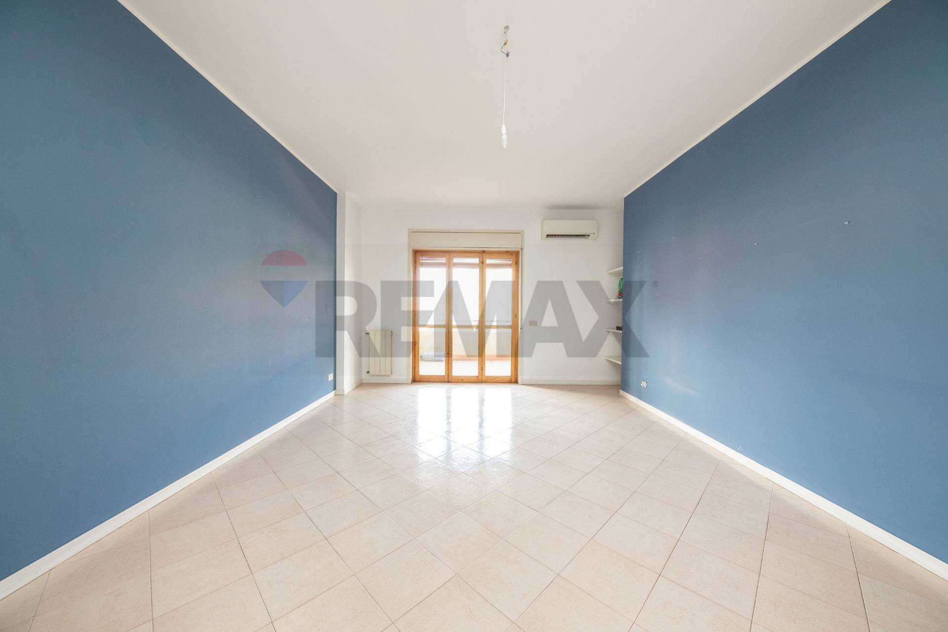 Stanza vuota - Appartamento via san gregorio
75, Aci Castello - foto 2