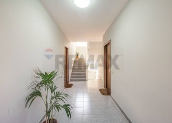 Hall / corridoio - Appartamento via san gregorio
 
75, Aci Castello - foto 19