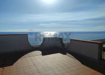 Terrazza - Trilocale Via Recanati
 
11, Giardini-Naxos - foto 38
