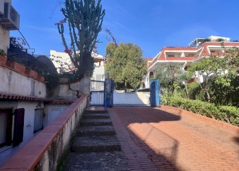 Terrazza - Trilocale Via Recanati
 
11, Giardini-Naxos - foto 53