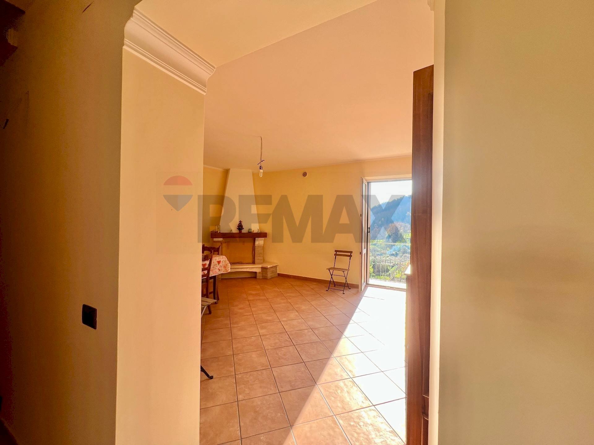 Hall / corridoio - Quadrilocale Via Vallone
49, Vietri sul Mare - foto 2