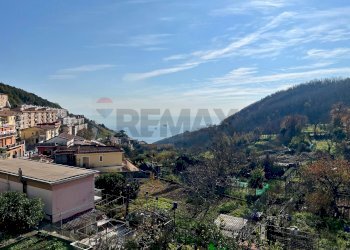 Edificio all\'aperto - Quadrilocale Via Vallone
 
49, Vietri sul Mare - foto 1