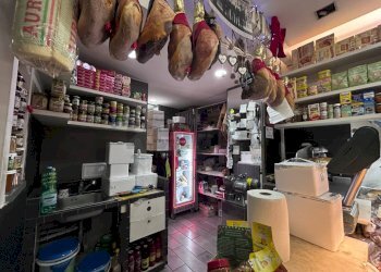 Dispensa di stoccaggio - Attività Commerciale Via De Vito Maurizio Piscicelli
114, Napoli - foto 6