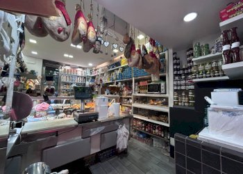 Dispensa di stoccaggio - Attività Commerciale Via De Vito Maurizio Piscicelli
114, Napoli - foto 7