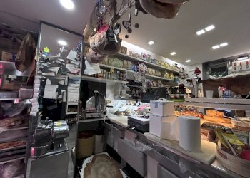 Dispensa di stoccaggio - Attività Commerciale Via De Vito Maurizio Piscicelli
114, Napoli - foto 8