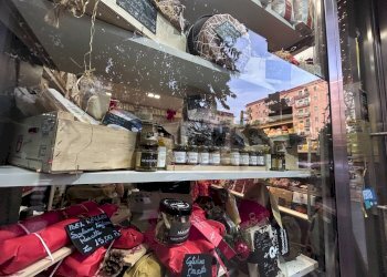 Dispensa di stoccaggio - Attività Commerciale Via De Vito Maurizio Piscicelli
114, Napoli - foto 13